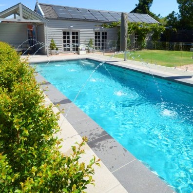 Compass Pools Australia - Find a Dealer in Shepparton - Compass Pools Shepparton - Swimming Pools