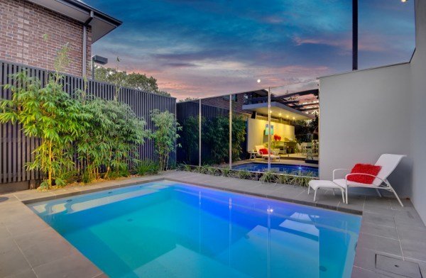 Compass Pools Australia - Plunge and Courtyard Fibreglass Swimming Pool
